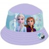 Detský klobúčik Ľadové kráľovstvo - Frozen pre dievčatá. Zdobí ho obrázok princezien Anny a Elsy a snehuliaka Olafa na krempe. Klobúk je vyrobený zo 100% bavlny, iba obrázok na prednej strane je z polyesteru. Tento klobúk dodávame vo svetlo modrej, alebo fialkovej farbe – viď. výber farby a veľkosti.
Tento detský klobúk poskytuje dobrú ochranu pred ultrafialovým žiarením stupňa UPF 30+
TIP • Ak si aj Vaše dievčatko obľúbilo príbehy princezien Anny a Elsy a ich kamarátov, prezrite si celú našu ponuku produktov s motívom Frozen.